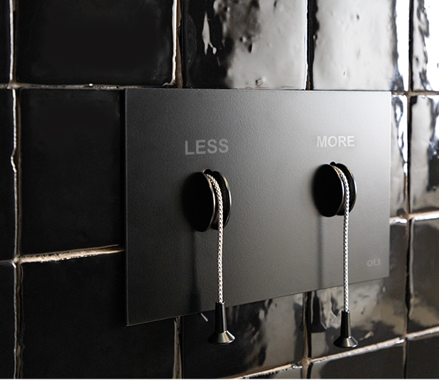 PLACA DE COMANDO OLI INOX LESS IS MORE PRETO