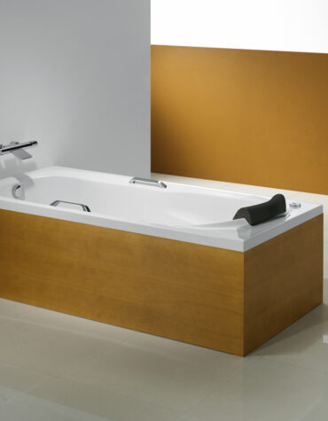 banheira Cl&aacute;ssica branca retangular com design tradicional e moderno