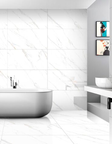 Cerâmica Statuario Absolute Blue Klay com fundo branco e veios azuis e dourados