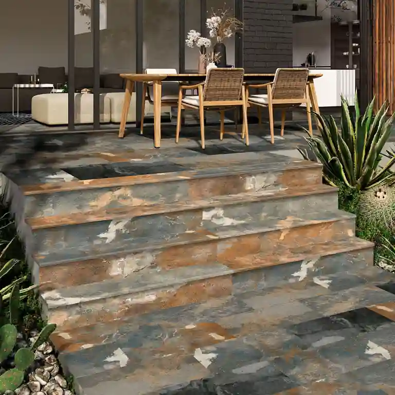 Degrau Cerâmico Andorra 33x120 1 Degrau cerâmico Andorra 33x120 com acabamento boleado aplicado em escada exterior de jardim