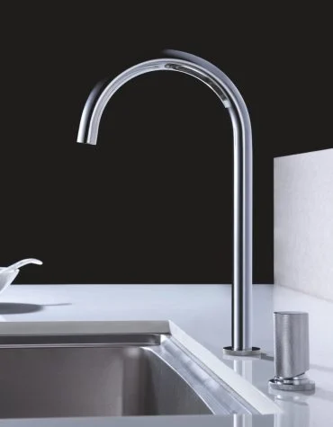 Torneira de cozinha de encastre Manacor IMEX em preto, branco e cromado com design minimalista