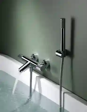 TORNEIRA BANHEIRA LINE