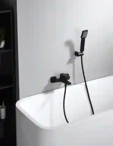 TORNEIRA BANHEIRA ART