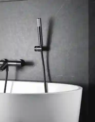 TORNEIRA BANHEIRA GENOVA