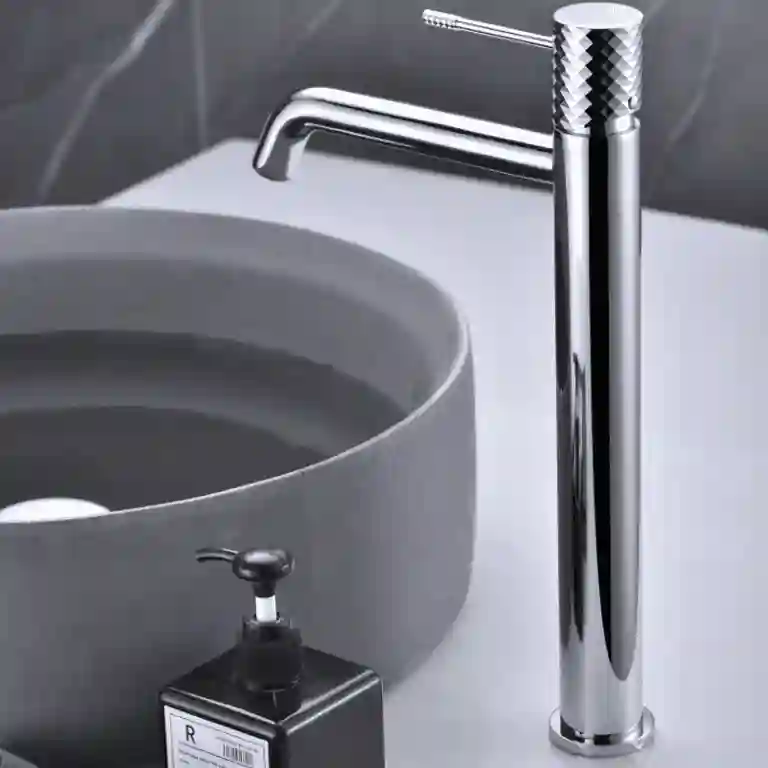 Torneira de lavatório alta Genova texturizada 1 Torneira de lavatório alta Genova texturizada