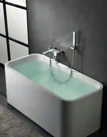 TORNEIRA BANHEIRA SUÉCIA