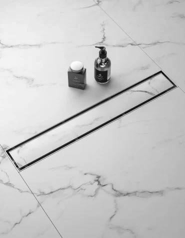 Ralo de duche para cerâmica com grelha reversível inox polido, cartucho anti-odor e cesta de limpeza