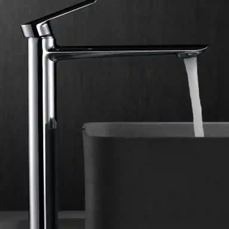 TORNEIRA LAVATORIO ALTA URAL