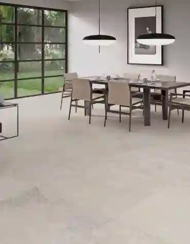 Degrau cerâmico Ankara 33x120 com acabamento boleado aplicado em ambiente interior com pavimento claro e moderno