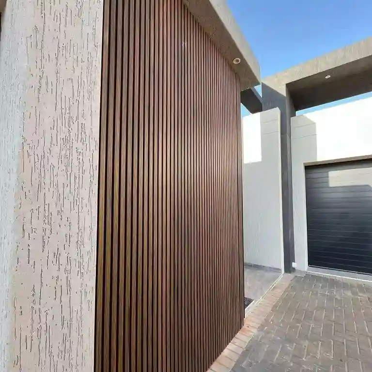 Ripado exterior Castanho Teak 21,9x290