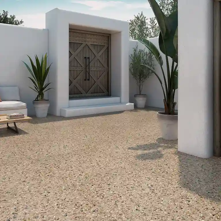 Piso cerâmico antiderrapante Gravier 1 Piso cerâmico antiderrapante Gravier com acabamento tipo seixo para espaços exteriores