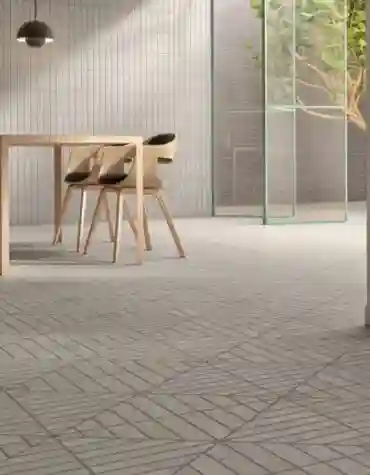 Sala de jantar minimalista com pavimento cerâmico desenho Newry 40x60 em tom claro